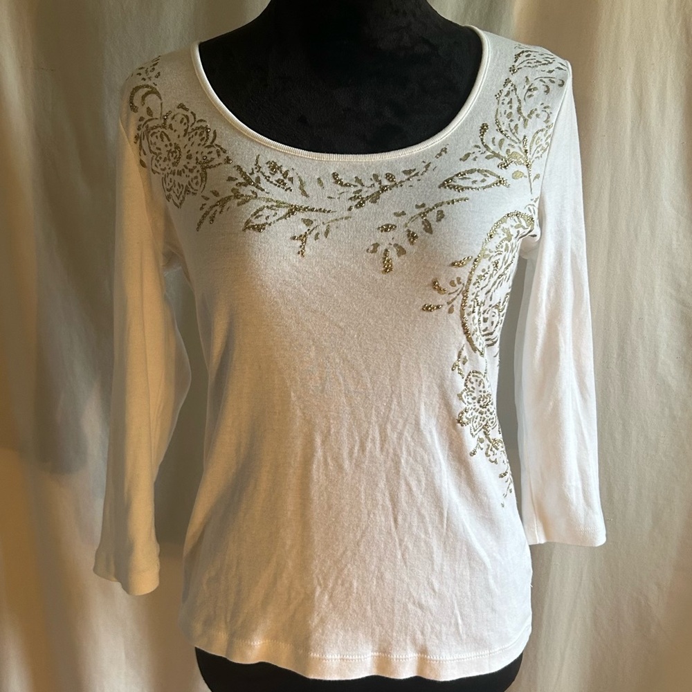 CHAPS 100% Cotton Gold Metallic Floral Paisley 3/4 Sleeve Top White M Boho Coast - Picture 3 of 9